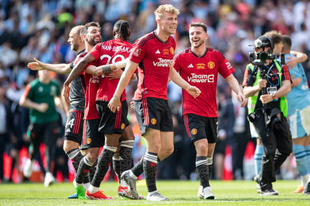 伊卡尔迪对 伊卡尔迪对